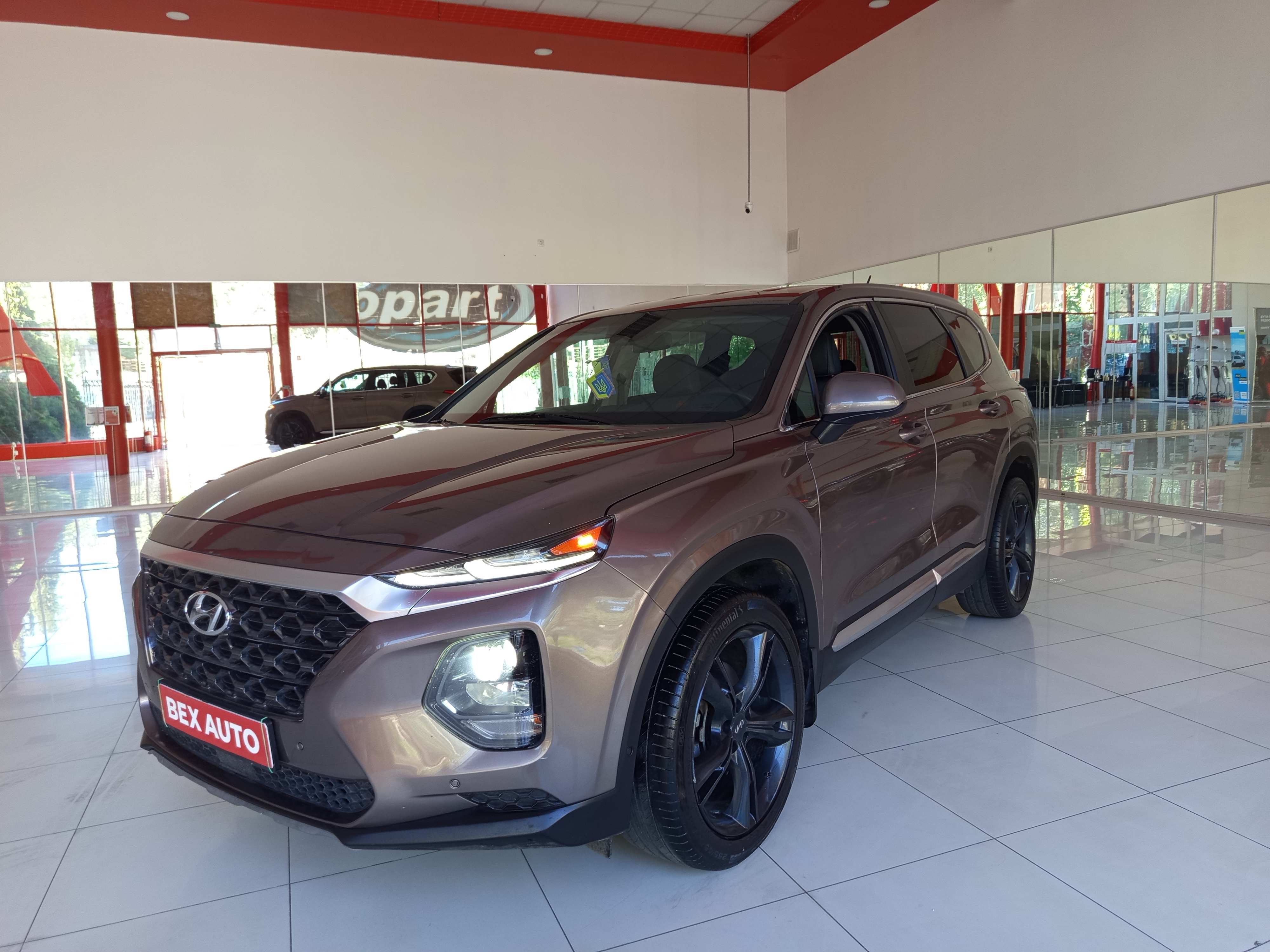 Hyundai Santa FE 2019 - 2 