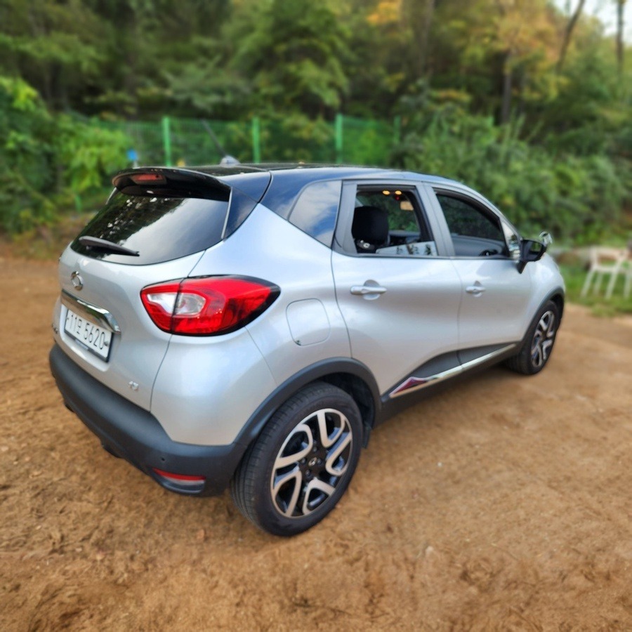 Renault QM3 LE (Captur) 2015 Renault QM3 LE (Captur) 2015
