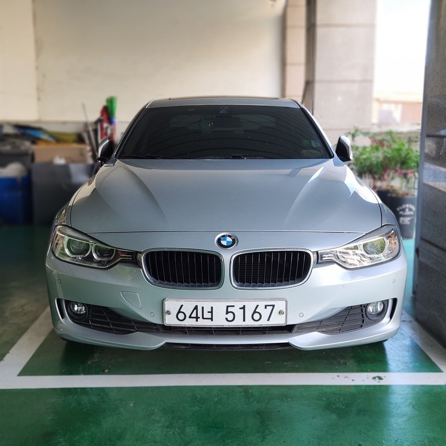 BMW 3 Series - 1 
