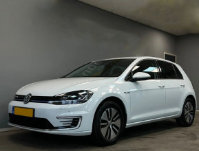 Volkswagen e-Golf 2019 - 1 | bex-auto.com