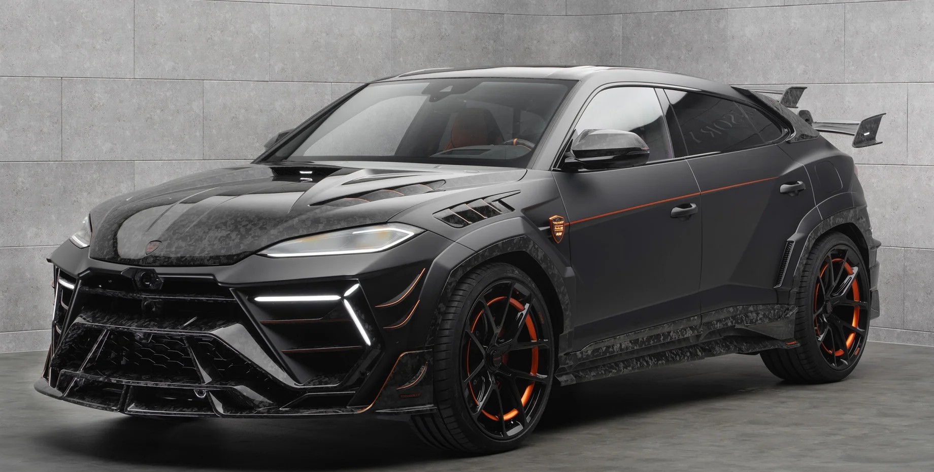 Новый Lamborghini Urus Venatus от Mansory: 1100 сил и 332 км/ч — самый быстрый кроссовер в мире