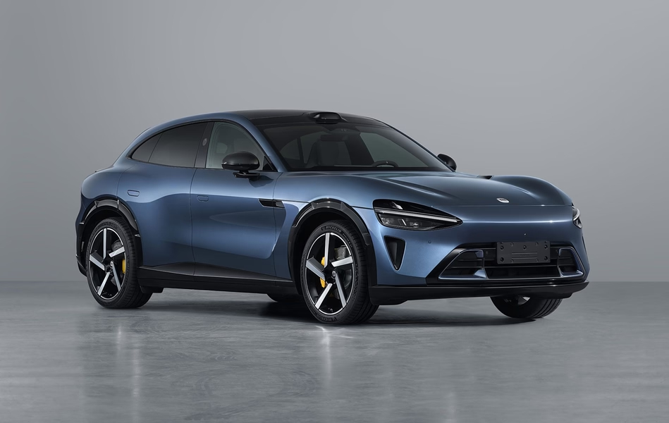 Ferrari напряглась? Представлен Xiaomi YU7 - первый кроссовер марки. У него полный привод и 691 л.с.