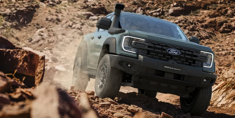 Ford представил экстремальный пикап Ranger Super Duty для самых суровых условий (фото)