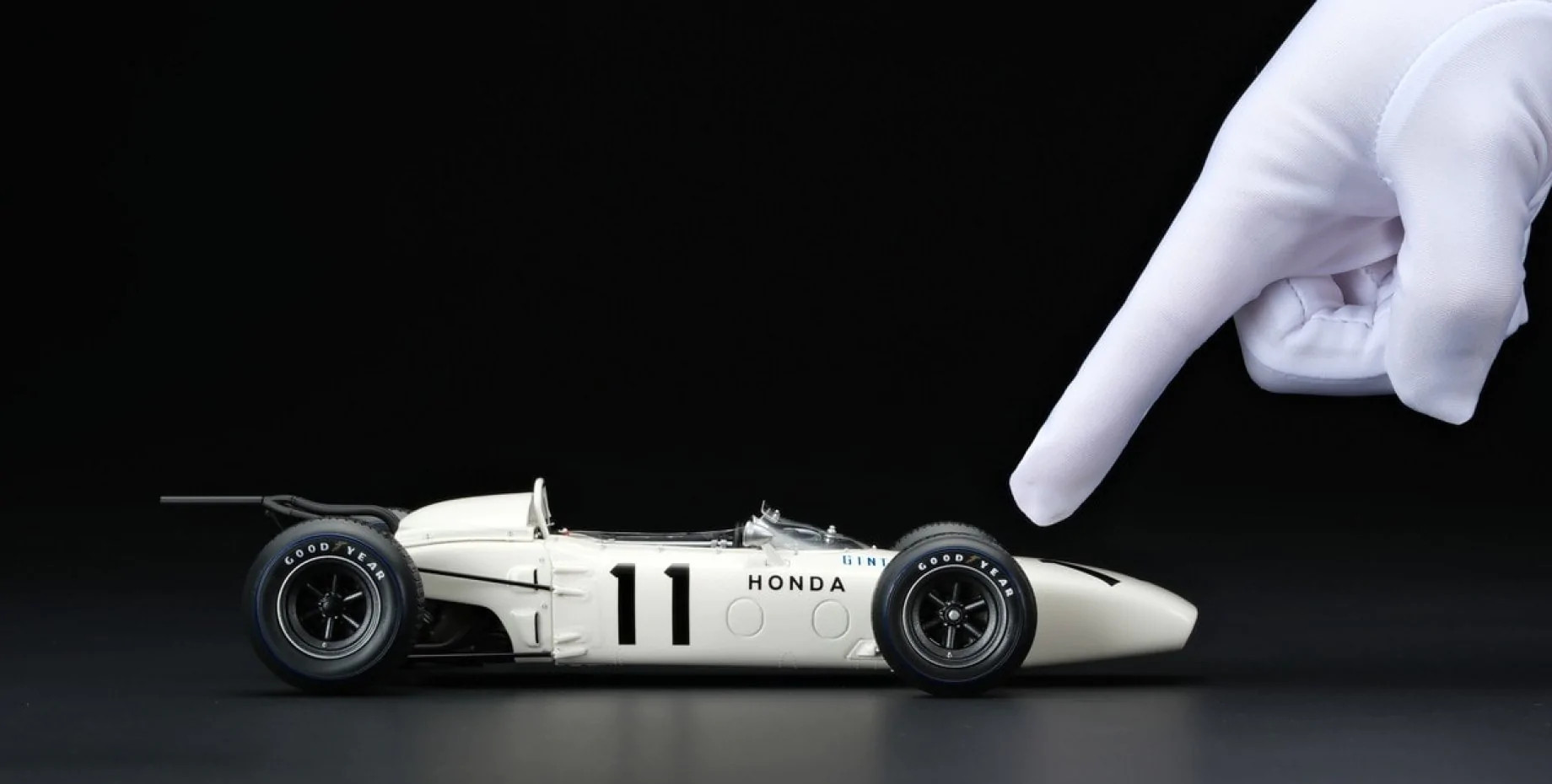 Іграшковий болід Honda RA272 дорожчий за нову Honda Civic — модель масштабу 1:8 вражає ціною та деталізацією (фото) | bex-auto.com