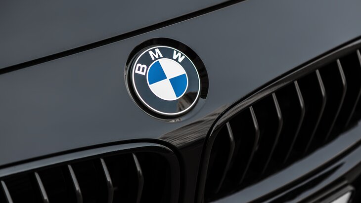 BMW остановила нелегальный экспорт своих автомобилей в Россию