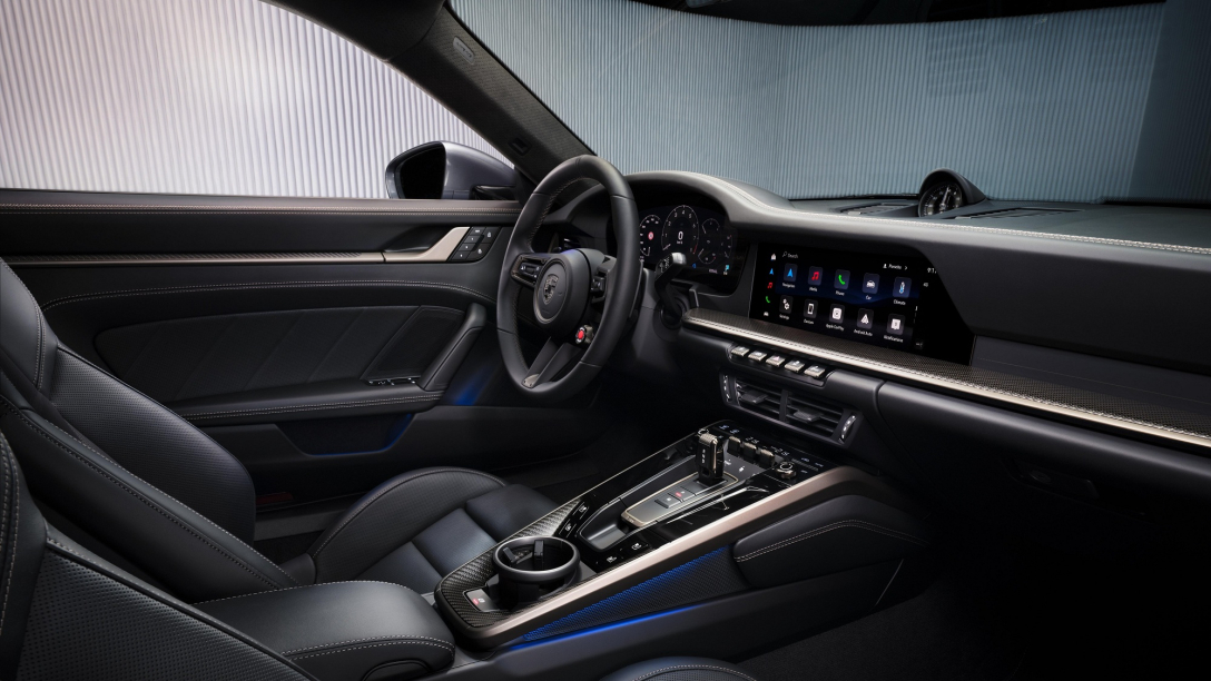 Porsche 911 Turbo interior