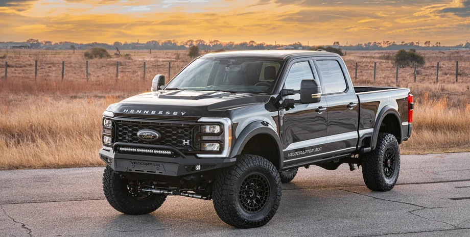 Брутальний дизайн, 500 сил і дизельний V8: Hennessey представила екстремальний Ford F-250 VelociRaptor 1200