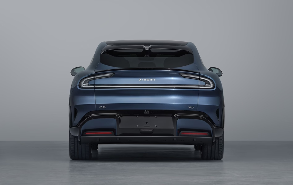 Ferrari напряглась? Представлен Xiaomi YU7 - первый кроссовер марки. У него полный привод и 691 л.с.