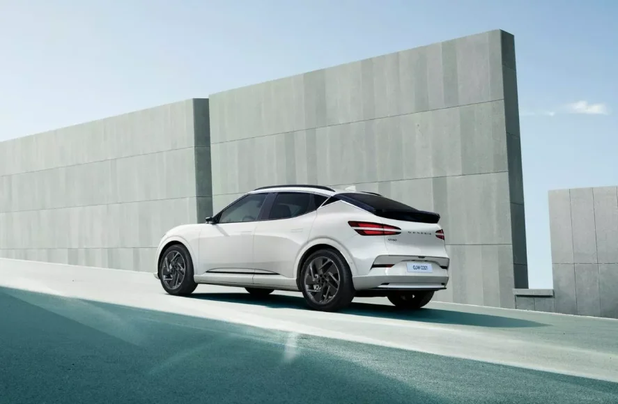 Hyundai представил обновленного конкурента BMW X6