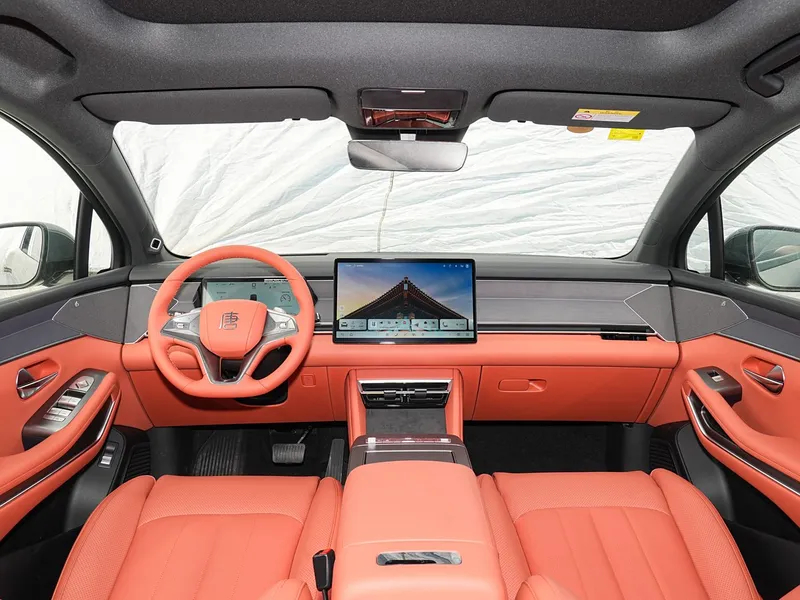 BYD Tang L 2024: новый электрический кроссовер на 1100 л.с. — зарядка на 400 км за 5 минут