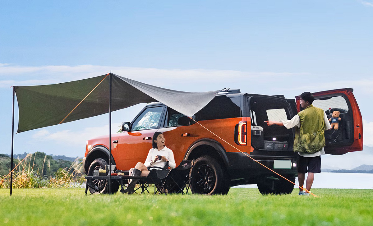 Ford представил электрический Bronco-автодом: внедорожник стал полноценным домом на колесах