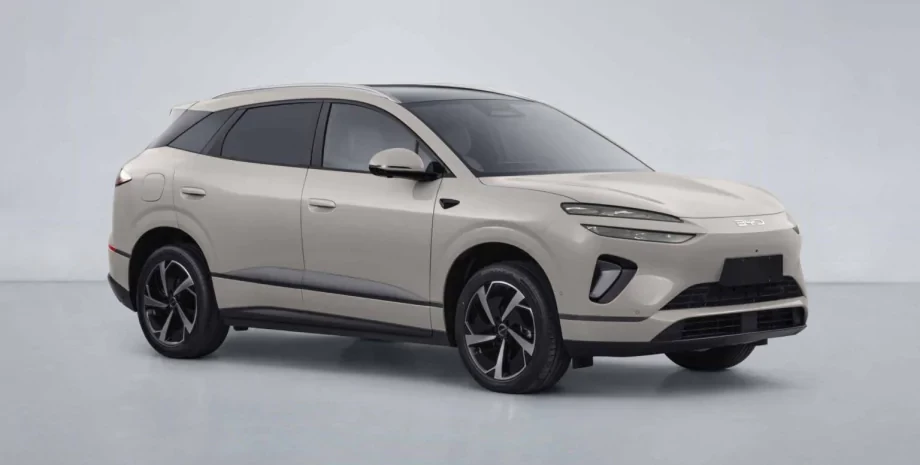Новый кроссовер BYD Sealion 06 2025 рассекречен: фото, характеристики и дата презентации