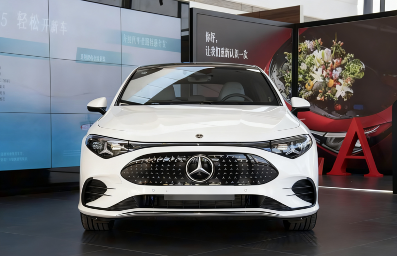 Mercedes-Benz представил новый CLA EV в Китае: увеличенная база и запас хода до 866 км