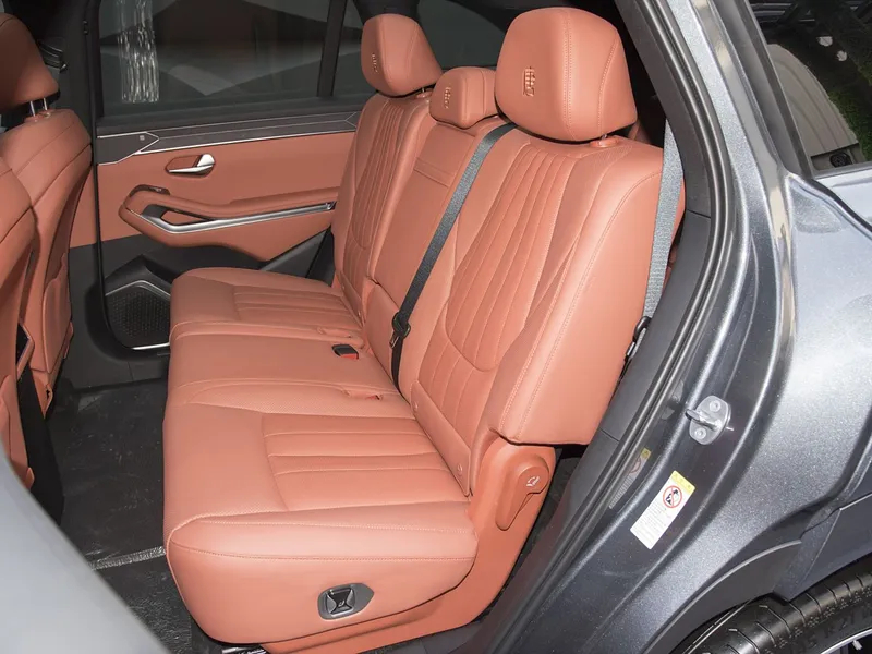 BYD Tang L 2024: новый электрический кроссовер на 1100 л.с. — зарядка на 400 км за 5 минут