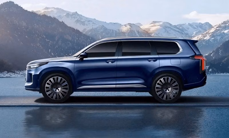 Новый Chery Exeed VX C-DM: 5-метровый гибридный внедорожник с запасом хода 1300 км
