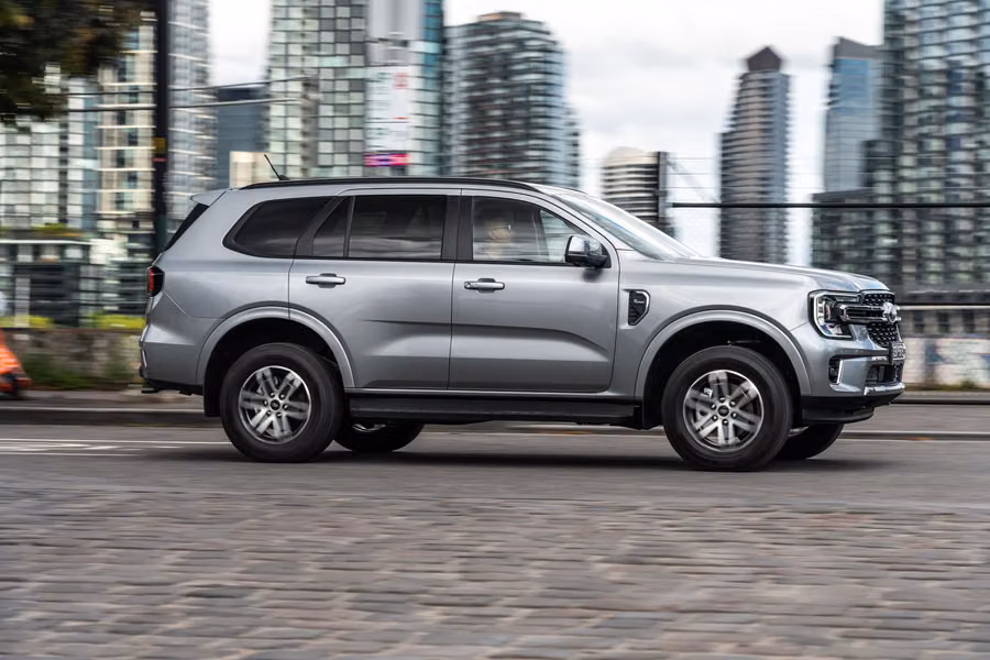 Встречайте Ford Everest 2025: Больше Удобства, Мощности и Комфорта
