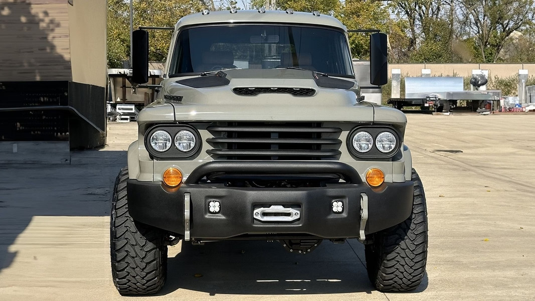 Dodge Power Wagon на максималках: представлен пикап с 1000-сильным Hellephant V8