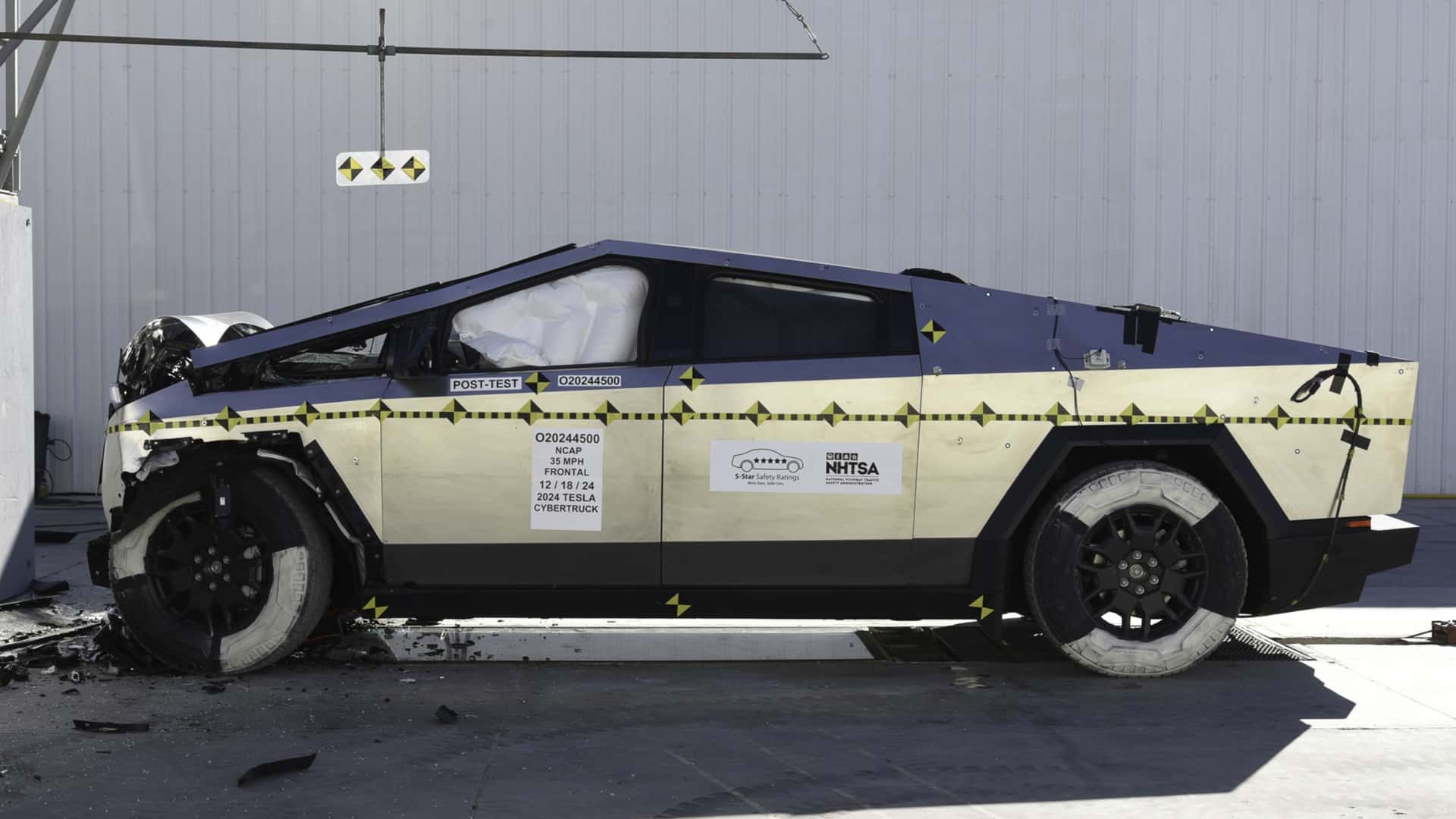 краш-тест Tesla Cybertruck, пикап Tesla Cybertruck, электромобиль Tesla