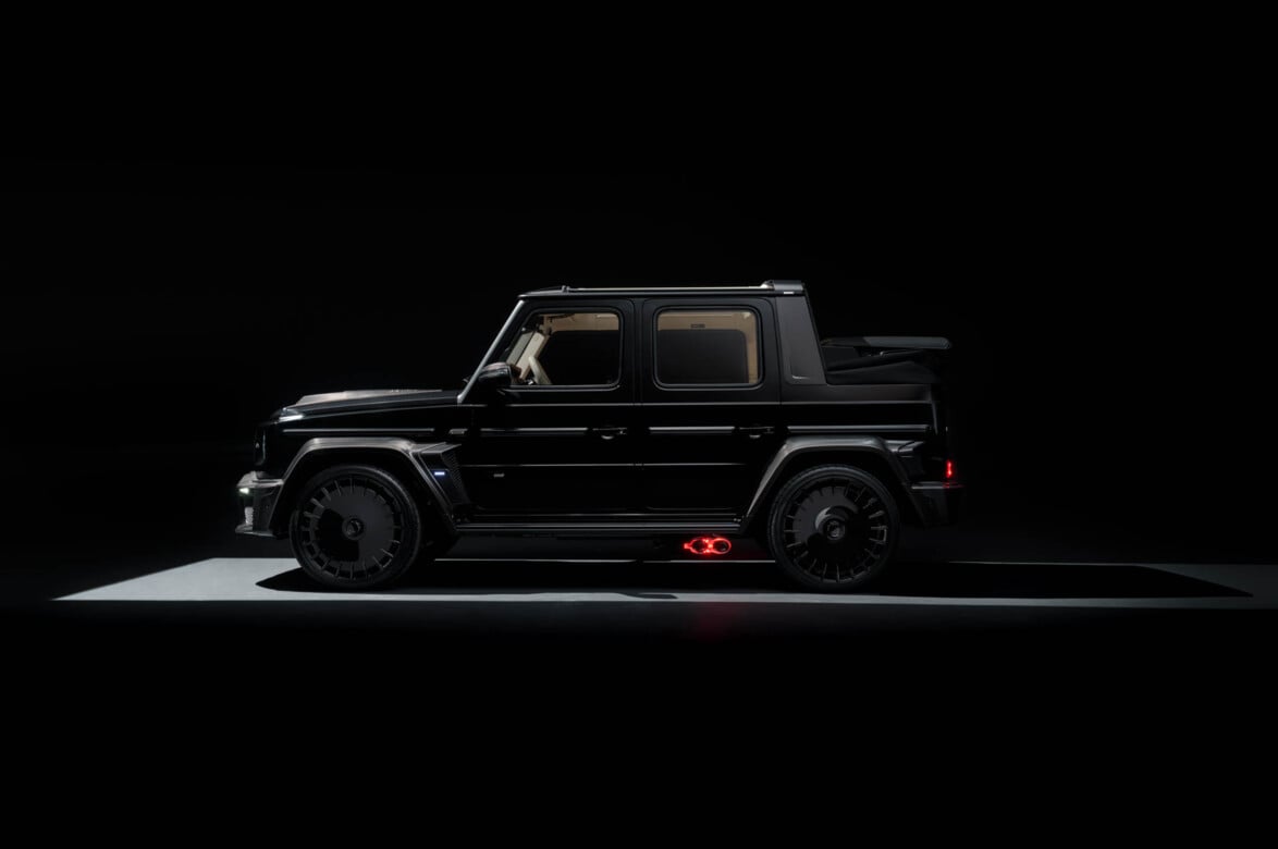 Brabus has unveiled a new convertible based on the Mercedes G-Class: 800 forces, a bold design, and a limited edition