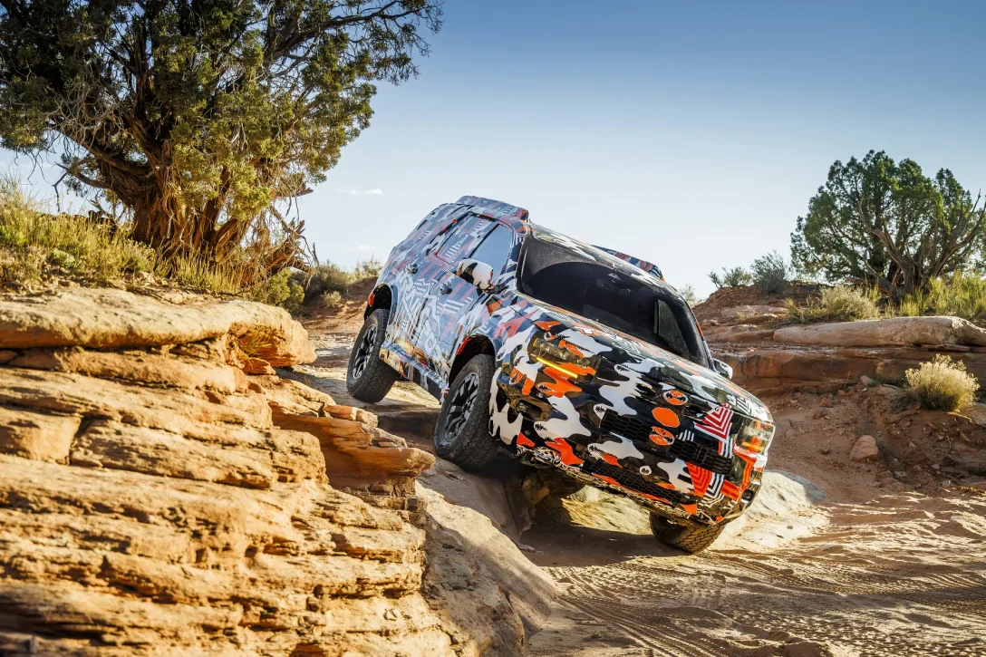 Honda представила на официальных снимках новый кроссовер для бездорожья