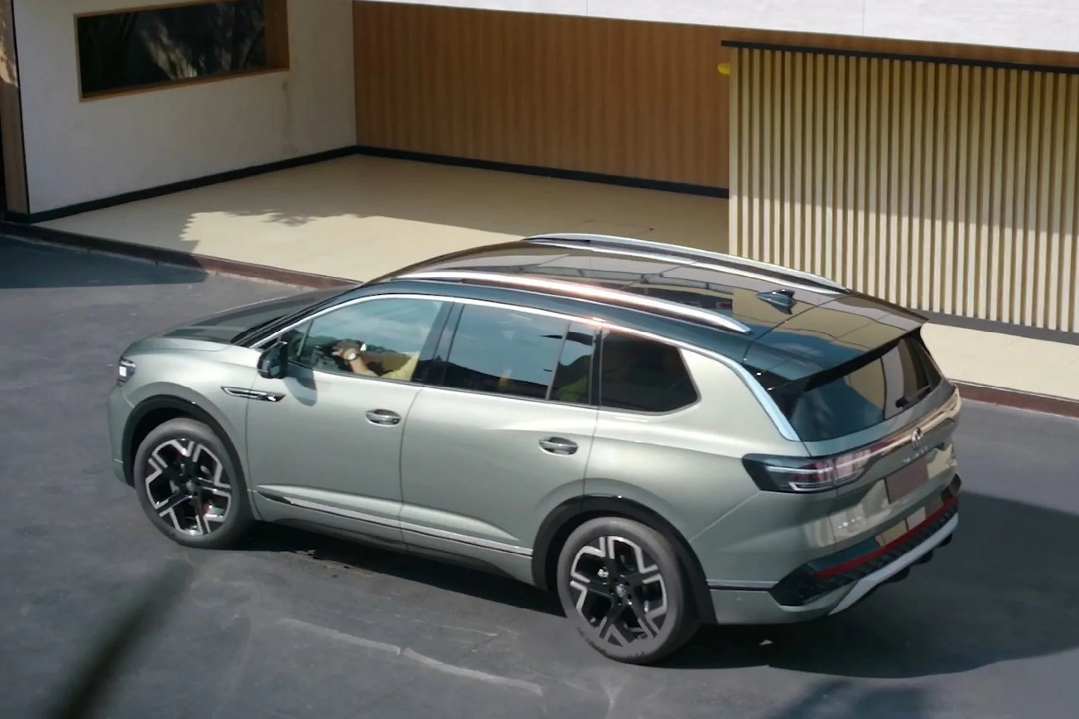 Volkswagen Talagon 2025: новый 7-местный кроссовер крупнее Tiguan и дешевле по цене