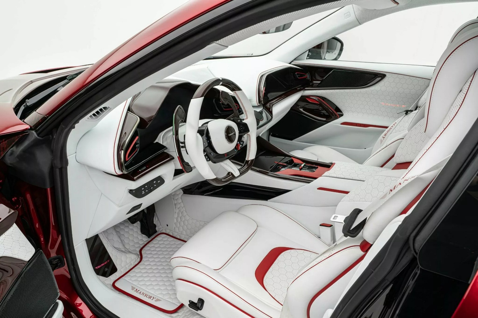 салон Ferrari Purosangue Mansory, Ferrari Purosangue, кроссовер Ferrari, тюнинг Ferrari Purosangue, Ferrari Purosangue