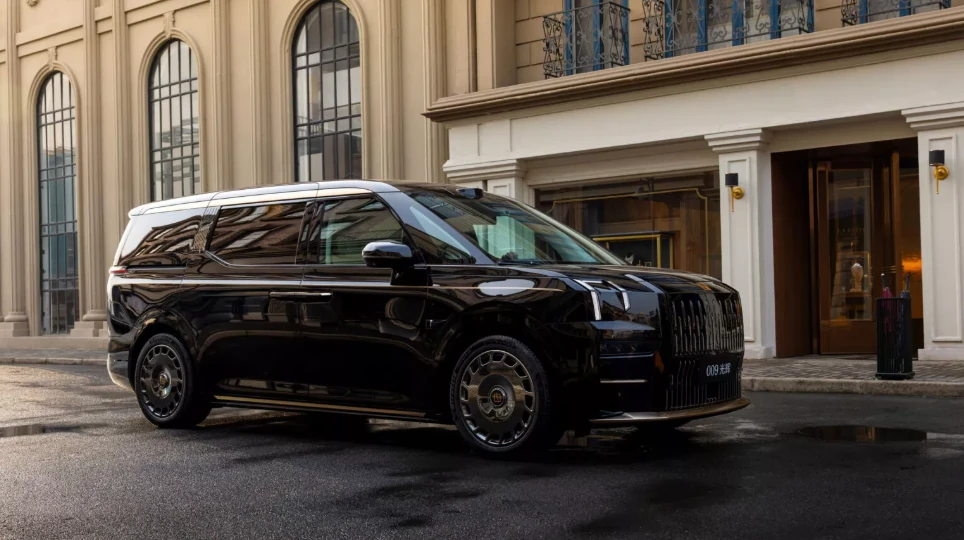 The Zeekr 009 Grand Collector Edition unveiled — a luxurious electric minivan rival to Rolls-Royce for $123,000