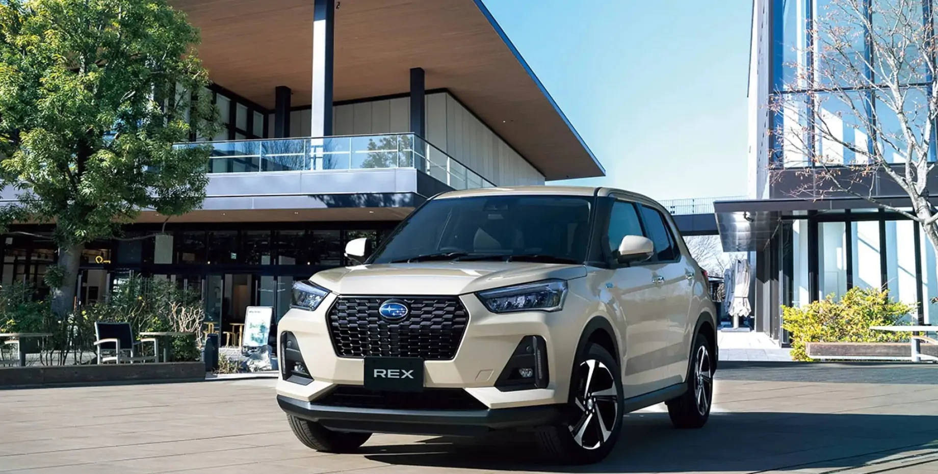 Новый гибридный Subaru Rex 2025: экономичный городской кроссовер с расходом 3,5 л/100 км