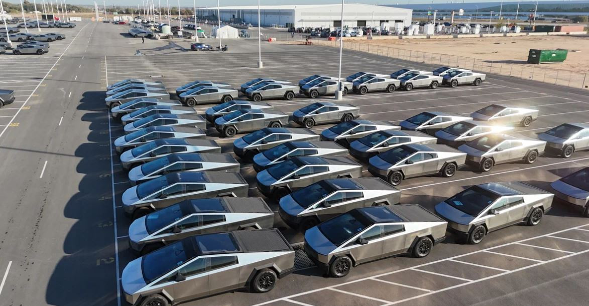 кадыров признался во лжи о подаренном Илоном Маском Tesla Cybertruck: что стоит за шуткой?