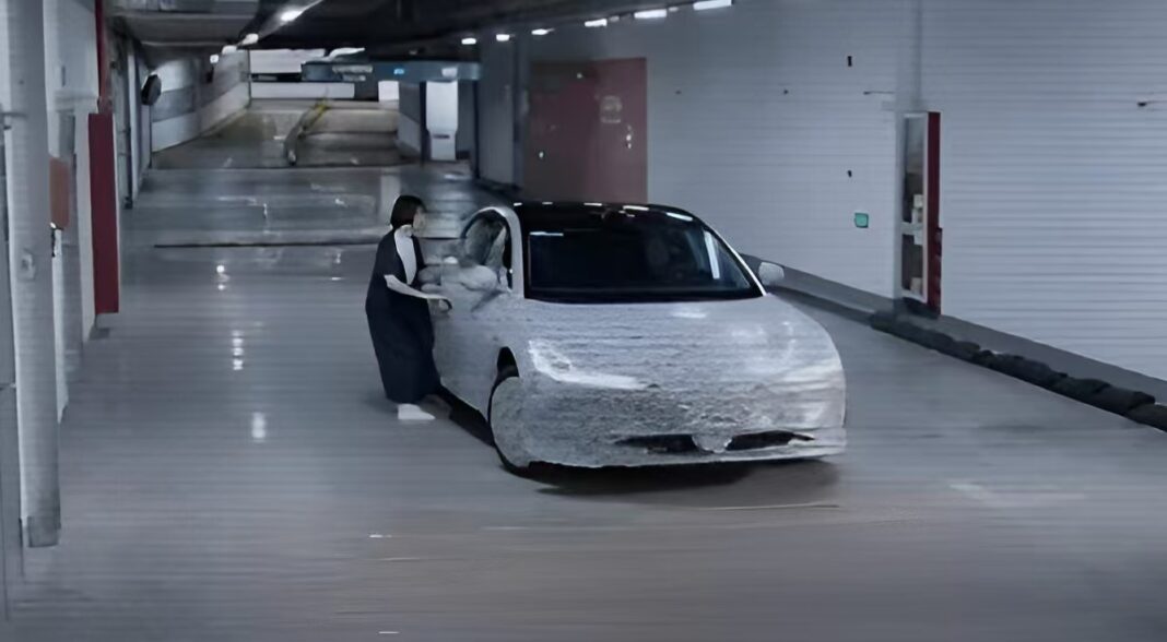 Технология парковки на обочине от IM Motors поражает воображение и демонстрирует передовое цифровое шасси