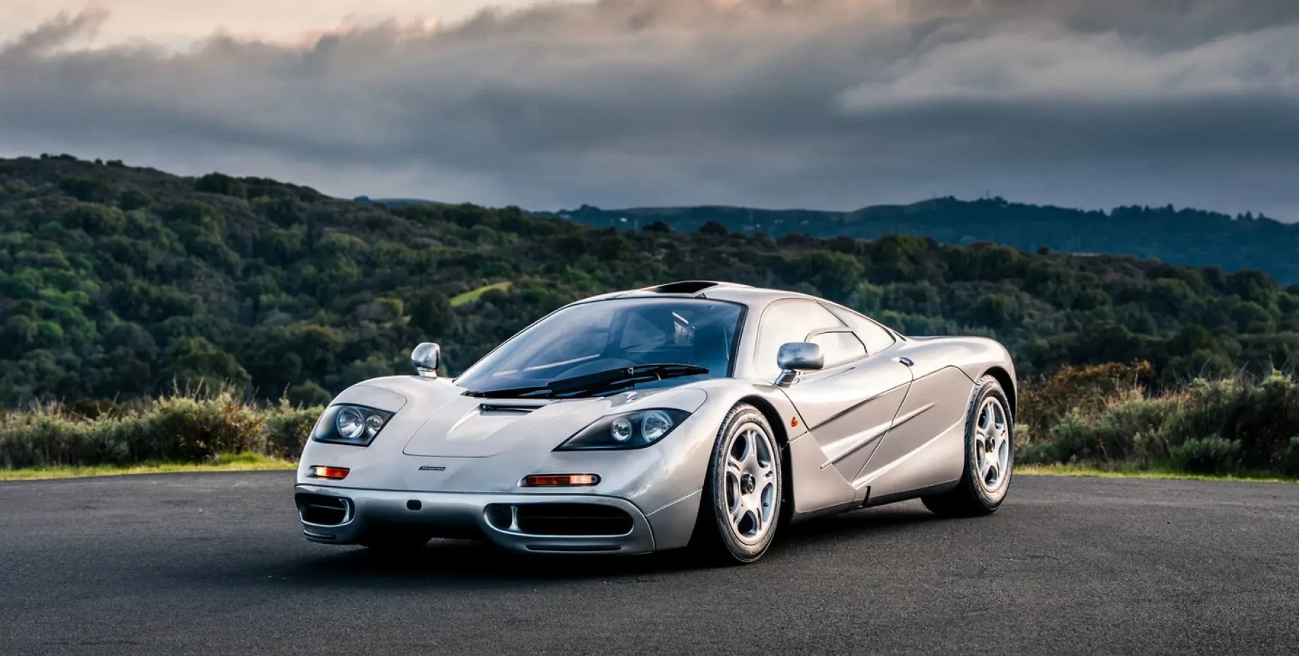 На продажу выставили McLaren F1 — самый быстрый суперкар 90-х за $23 миллиона
