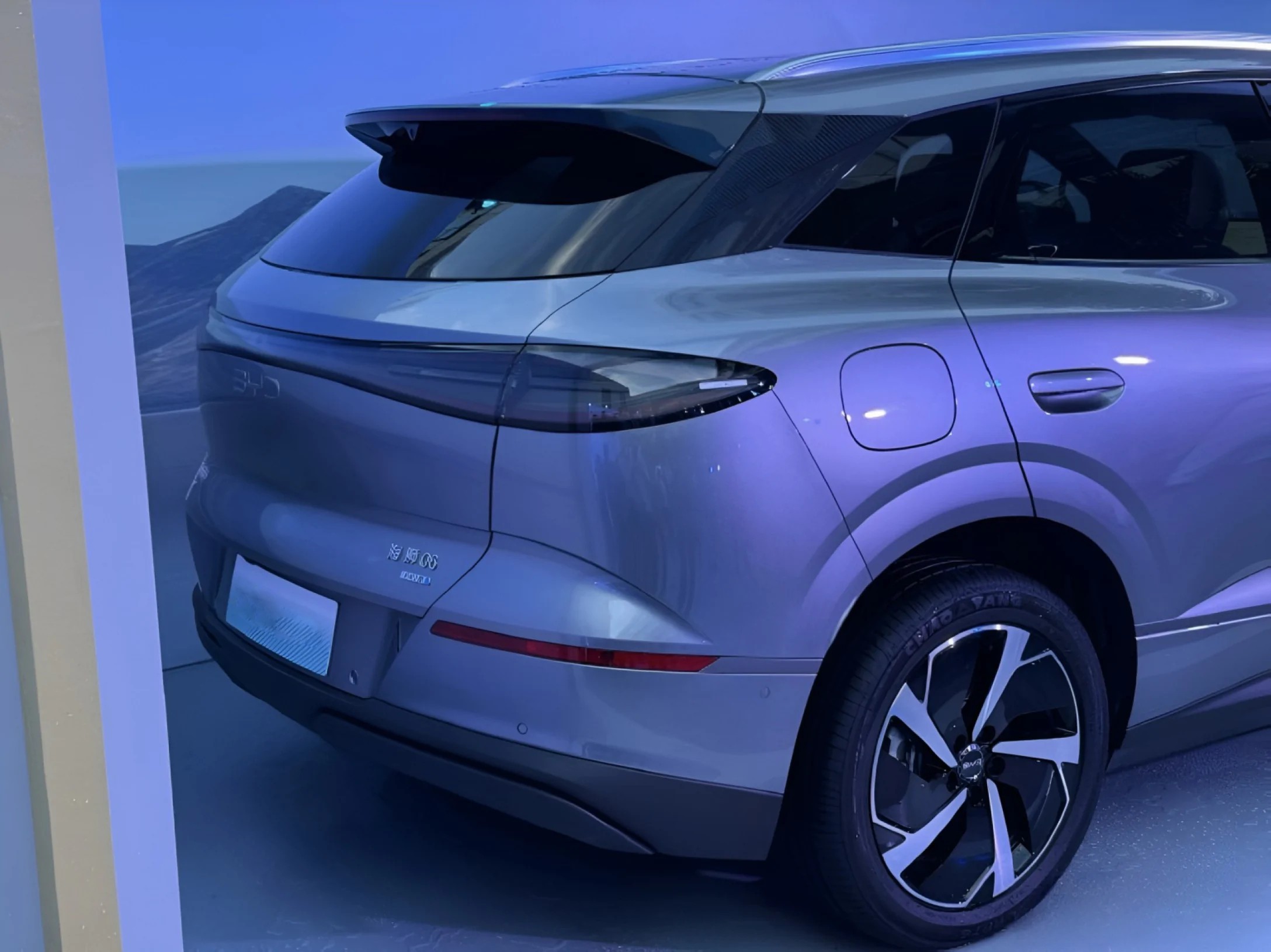 BYD Sealion 06: новый кроссовер с запасом хода до 1670 км по цене Duster