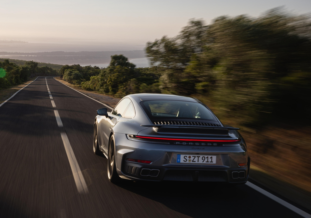 Porsche 911 Turbo S