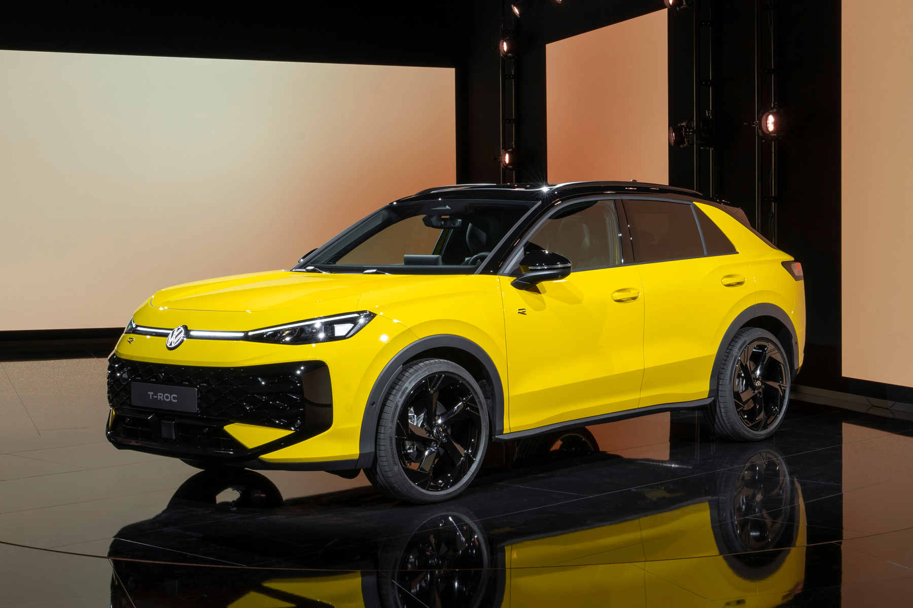 Новый Mercedes GLC, электрическая Skoda Octavia и Porsche 911 Turbo S: главные премьеры автошоу в Мюнхене 2025