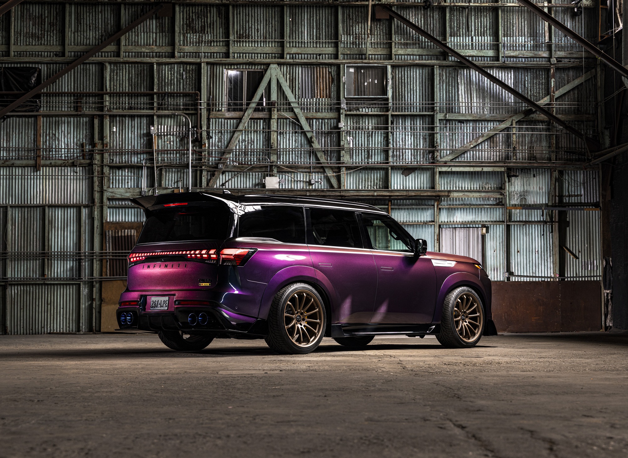 Nissan представив екстремальний Infiniti QX80 R-Spec на 1000 к.с. — суперник Mercedes G-Class (фото)