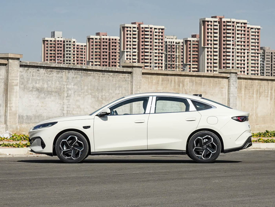 BYD Seal 06 2025 DM-i Flagship - 3 BYD Seal 06 2025 DM-i Flagship - 3 | bex-auto.com