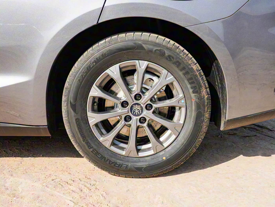 BYD Qin L 2025 DM-i Intelligent Driving - 73 BYD Qin L 2025 DM-i Intelligent Driving - 73 | bex-auto.com