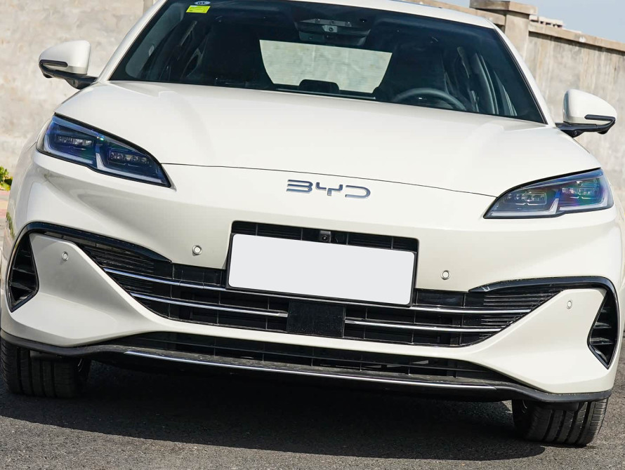 BYD Seal 06 2025 DM-i Flagship - 66 BYD Seal 06 2025 DM-i Flagship - 66 | bex-auto.com