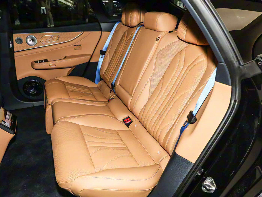 Zeekr 001 2026 Max 95kWh AWD - 67 Zeekr 001 2026 Max 95kWh AWD - 67 | bex-auto.com