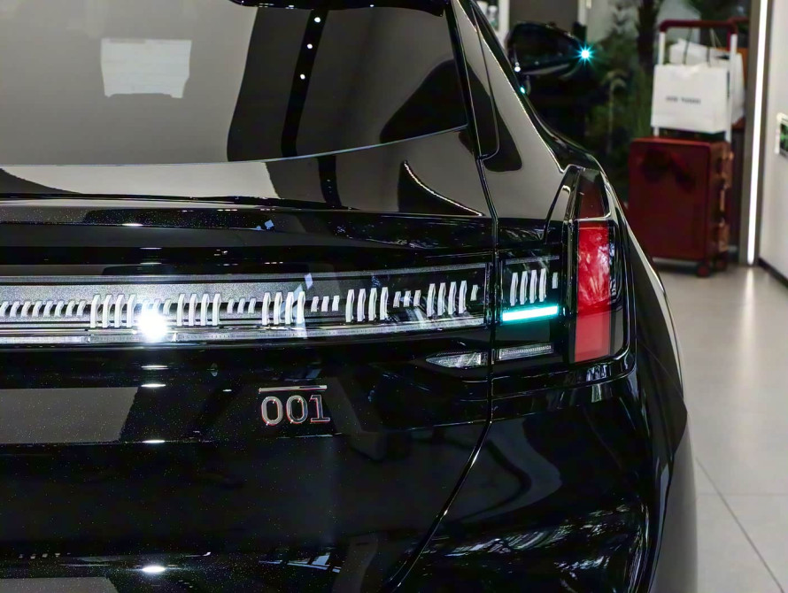 Zeekr 001 2026 Max 95kWh AWD - 150 Zeekr 001 2026 Max 95kWh AWD - 150 | bex-auto.com