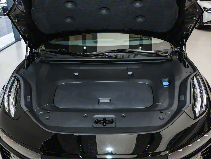 Zeekr 001 2026 Max 95kWh AWD - 105 Zeekr 001 2026 Max 95kWh AWD - 105 | bex-auto.com