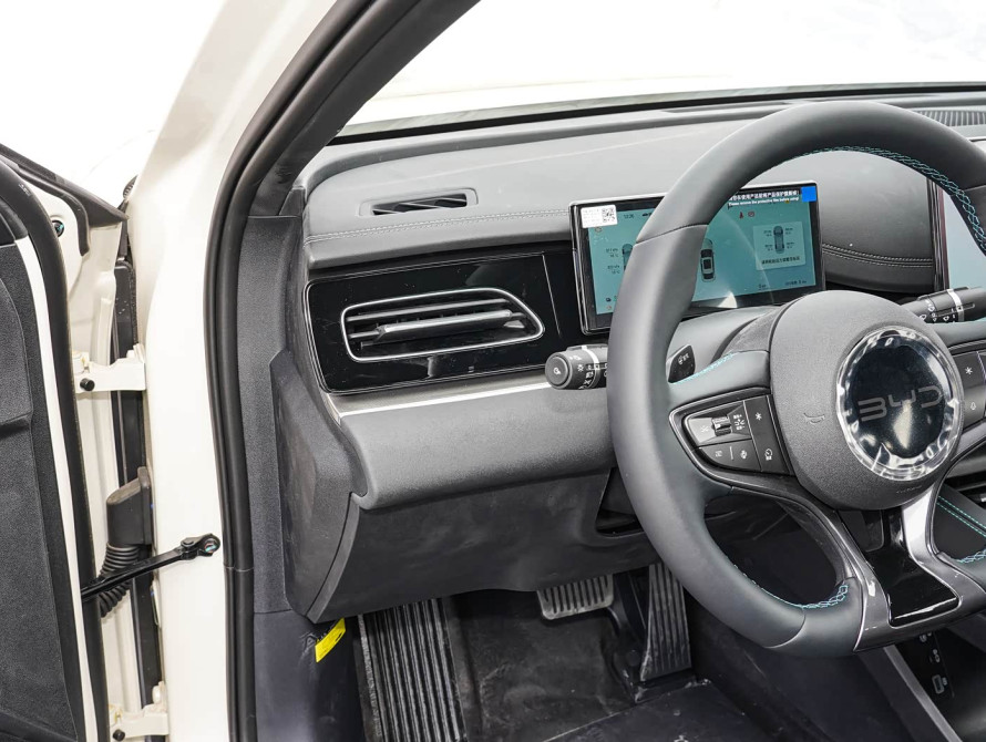 BYD Seal 06 2025 DM-i Flagship - 12 BYD Seal 06 2025 DM-i Flagship - 12 | bex-auto.com