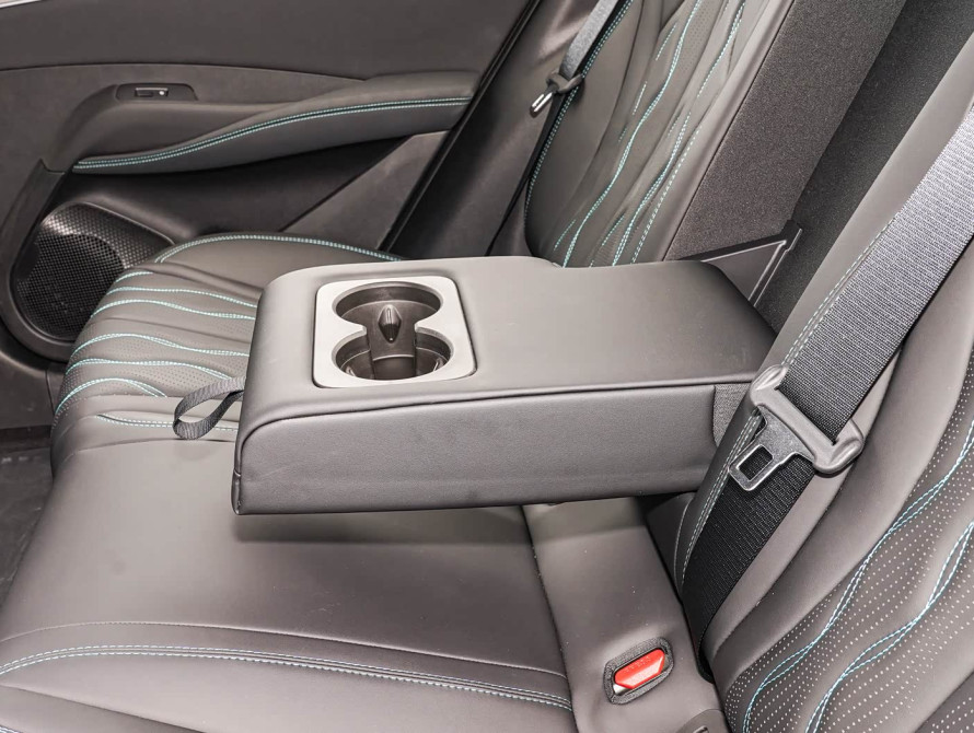 BYD Seal 06 2025 DM-i Flagship - 48 BYD Seal 06 2025 DM-i Flagship - 48 | bex-auto.com