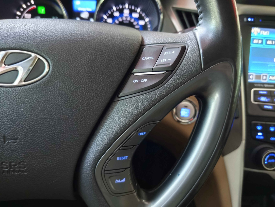 Hyundai Sonata 2013 Hybrid Limited - 15 Hyundai Sonata 2013 Hybrid Limited - 15 | bex-auto.com