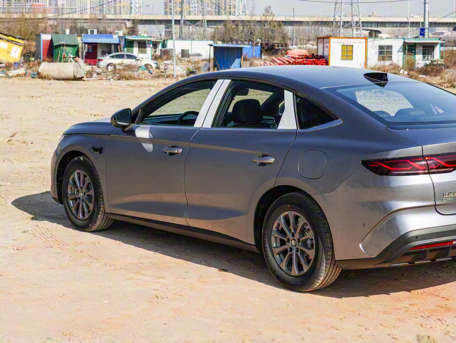 BYD Qin L 2025 DM-i Intelligent Driving - 74 BYD Qin L 2025 DM-i Intelligent Driving - 74 | bex-auto.com