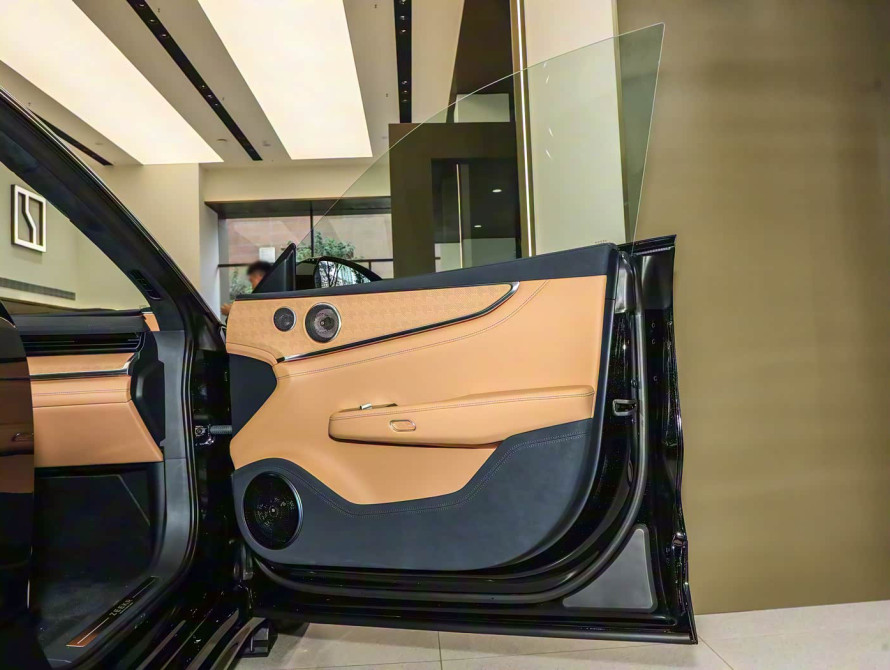 Zeekr 001 2026 Max 95kWh AWD - 85 Zeekr 001 2026 Max 95kWh AWD - 85 | bex-auto.com