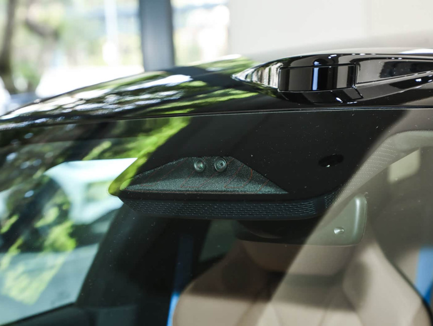 Zeekr 001 2026 Max 95kWh AWD - 125 Zeekr 001 2026 Max 95kWh AWD - 125 | bex-auto.com