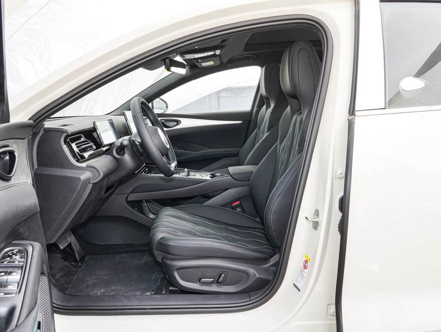 BYD Seal 06 2025 DM-i Flagship - 28 BYD Seal 06 2025 DM-i Flagship - 28 | bex-auto.com