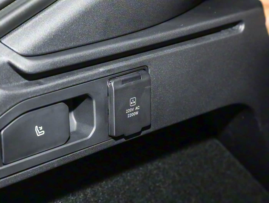 Zeekr 001 2026 Max 95kWh AWD - 102 Zeekr 001 2026 Max 95kWh AWD - 102 | bex-auto.com