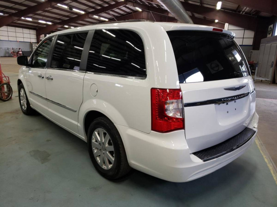 2016 CHRYSLER TOWN & COUNTRY TOURING - 1 | bex-auto.com